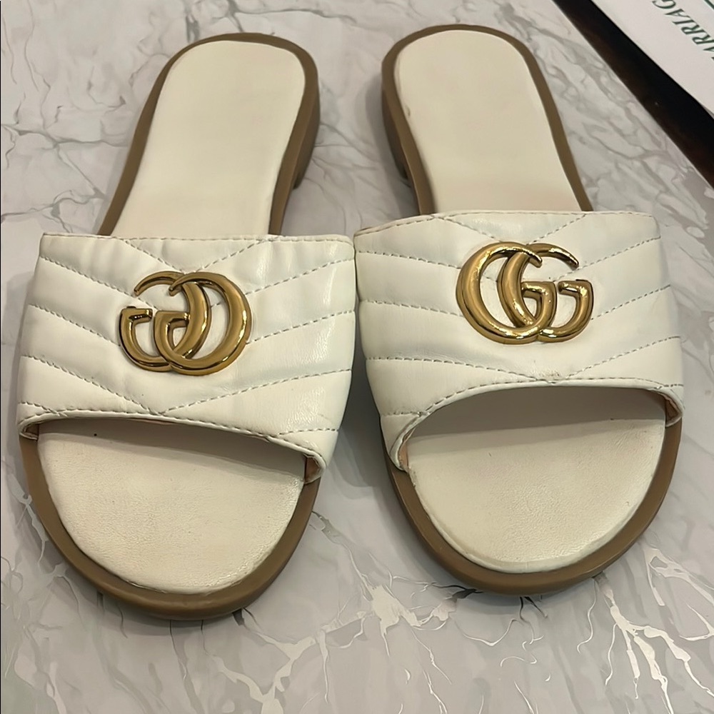 Elegant White Slide Sandals with Gold Accent